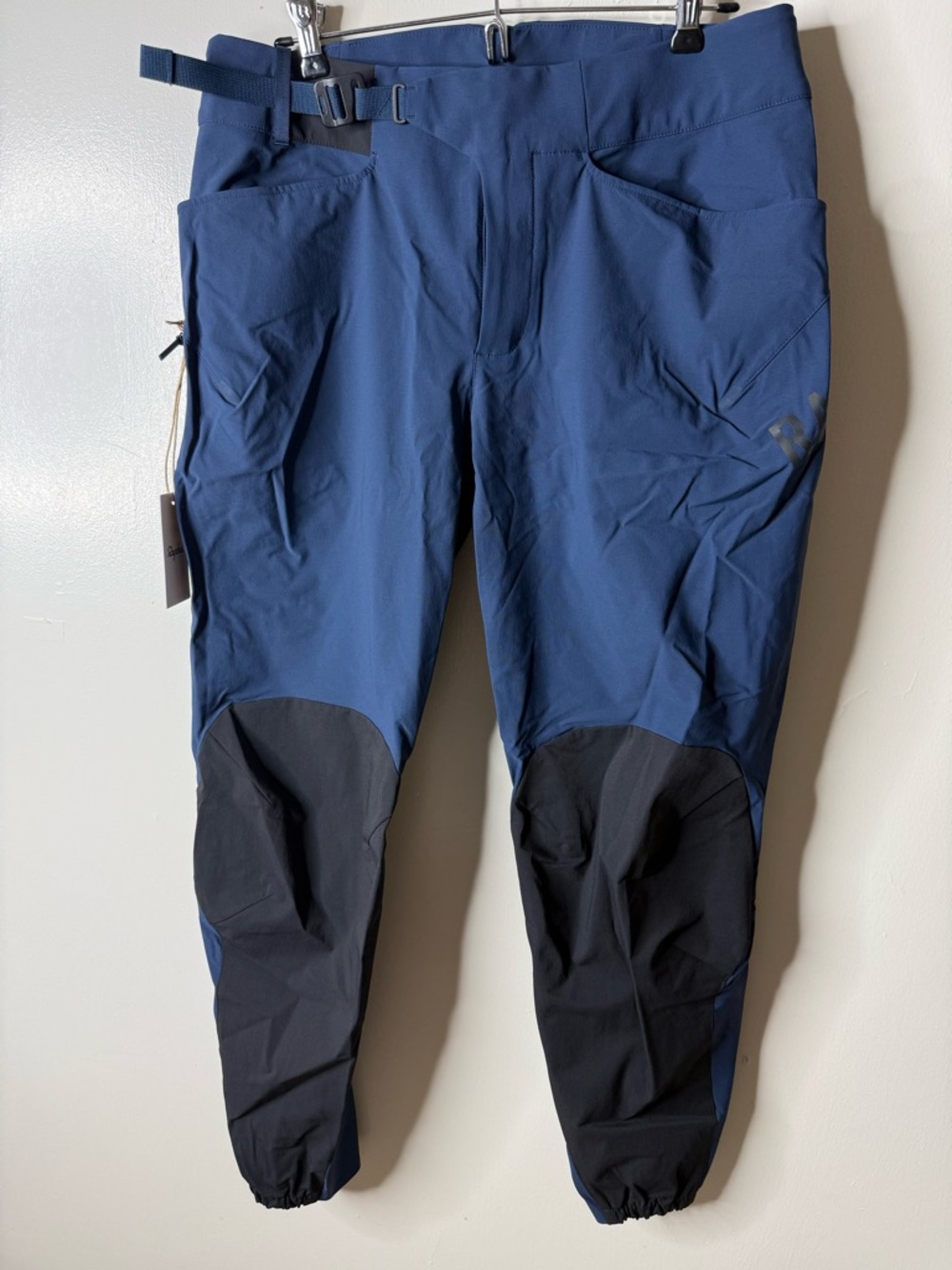 RAPHA WOMEN'S TRAIL FINALE PANT | Marine Blue/Black Size Large